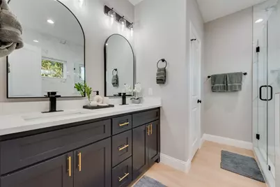 529 Pebblecreek Drive, Garland, TX 75040 - Photo 15