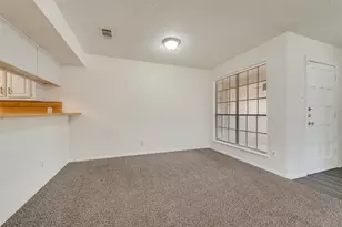 215 Silver Creek Dr, Duncanville, TX 75137 - Photo 13