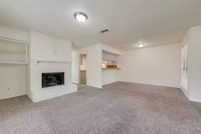 215 Silver Creek Drive, Duncanville, TX 75137 - Photo 17