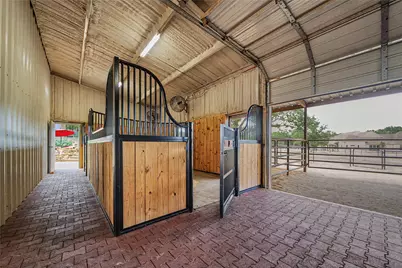 137 Silver Saddle Circle, Weatherford, TX 76087 - Photo 29