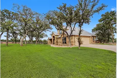 137 Silver Saddle Circle, Weatherford, TX 76087 - Photo 1