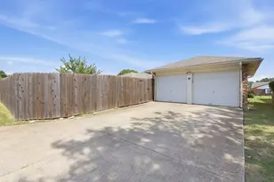 606 Rosedown Ln, Mesquite, TX 75150 - Photo 37