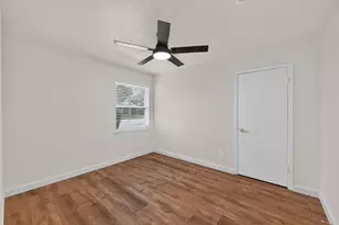 301 E Fuller Dr, Euless, TX 76039 - Photo 19