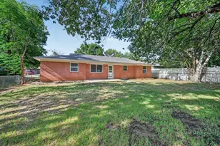 301 E Fuller Dr, Euless, TX 76039 - Photo 25