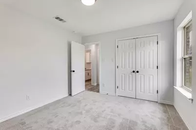 1007 SW 2nd Avenue, Mineral Wells, TX 76067 - Photo 9