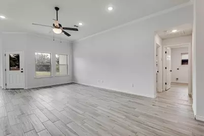 1007 SW 2nd Avenue, Mineral Wells, TX 76067 - Photo 11