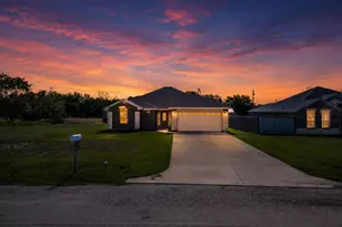 1007 SW 2nd Ave, Mineral Wells, TX 76067 - Photo 1