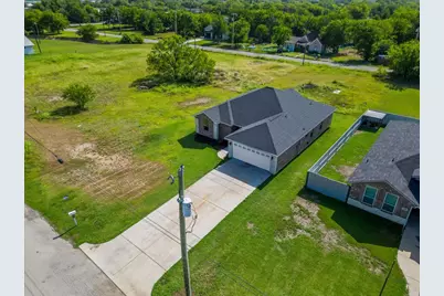 1007 SW 2nd Avenue, Mineral Wells, TX 76067 - Photo 39