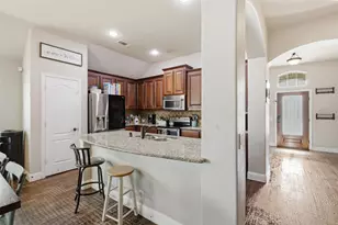 5003 Spruce St, Krum, TX 76249 - Photo 9