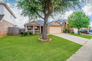8141 Plateau Dr, Fort Worth, TX 76120 - Photo 3