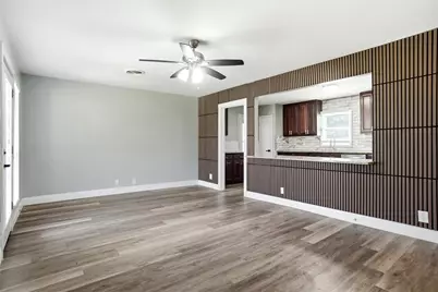 705 Vine Street, Euless, TX 76040 - Photo 3