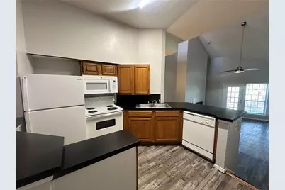 9823 Summerwood Circle #1008, Dallas, TX 75243 - Photo 7