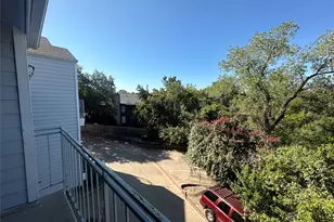 9823 Summerwood Circle, Dallas, TX 75243 - Photo 11
