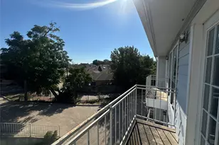 9823 Summerwood Circle, Dallas, TX 75243 - Photo 17