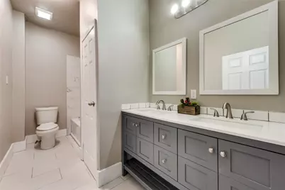 2721 Travis Avenue, Fort Worth, TX 76110 - Photo 17