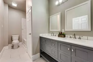 2721 Travis Ave, Fort Worth, TX 76110 - Photo 17