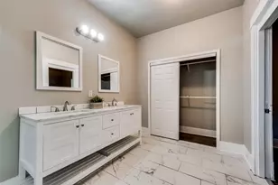 2721 Travis Ave, Fort Worth, TX 76110 - Photo 15
