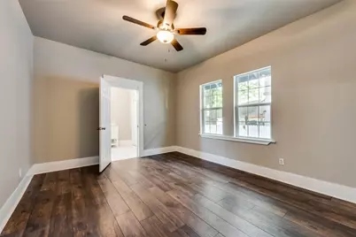 2721 Travis Avenue, Fort Worth, TX 76110 - Photo 13