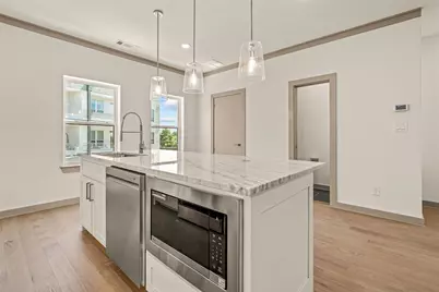 2729 Azalea Park Circle, Fort Worth, TX 76107 - Photo 9