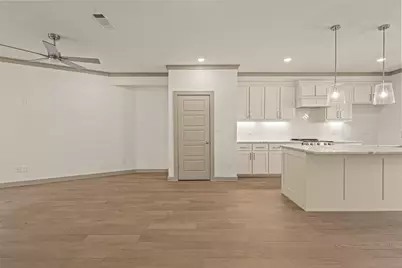 2729 Azalea Park Circle, Fort Worth, TX 76107 - Photo 5