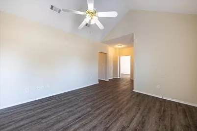 101 Collett Court, Weatherford, TX 76088 - Photo 5