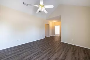 101 Collett Ct, Weatherford, TX 76088 - Photo 5