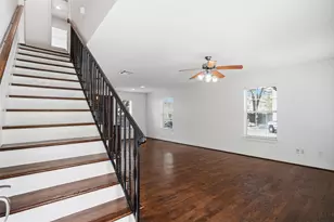 4723B Bradford Dr, Dallas, TX 75219 - Photo 5