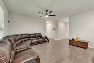 516 Drowsy Water Trail, Fort Worth, TX 76131 - Photo 9