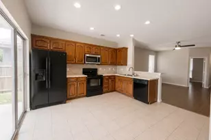 10973 Hawks Landing Rd, Fort Worth, TX 76052 - Photo 7