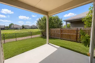 10973 Hawks Landing Rd, Fort Worth, TX 76052 - Photo 19