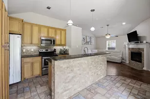 416 Scott Ln, Pilot Point, TX 76258 - Photo 7