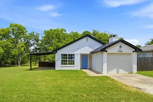416 Scott Ln, Pilot Point, TX 76258 - Photo 3