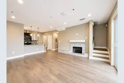 1320 May Street #200, Fort Worth, TX 76104 - Photo 3