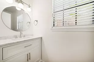 2047 Cologne Dr, Carrollton, TX 75007 - Photo 23