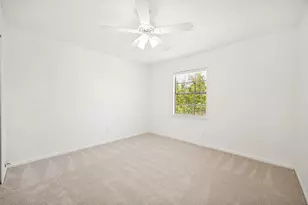 2047 Cologne Dr, Carrollton, TX 75007 - Photo 19