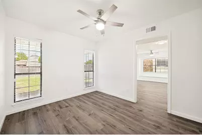 2047 Cologne Drive, Carrollton, TX 75007 - Photo 5