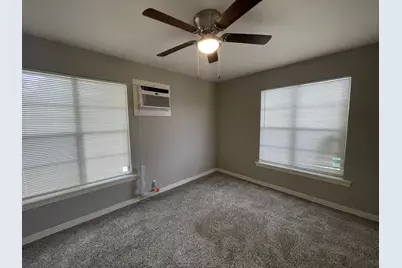 815 Dugan Street, Arlington, TX 76010 - Photo 7