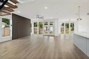 514 S Marlborough Ave, Dallas, TX 75208 - Photo 1