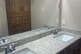 852 Chateau Valee Cir, Bedford, TX 76022 - Photo 7