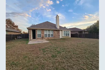 633 Grayson Lane, Lake Dallas, TX 75065 - Photo 9