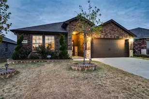 1829 Strongbark Dr, Royse City, TX 75189 - Photo 1