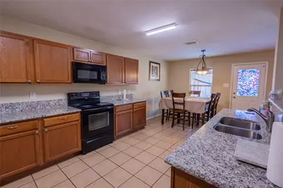 5718 Green Ivy Road, Denton, TX 76210 - Photo 9
