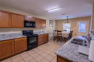 5718 Green Ivy Rd, Denton, TX 76210 - Photo 9