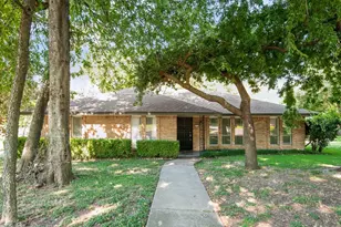 123 S Venice Dr, Duncanville, TX 75116 - Photo 3