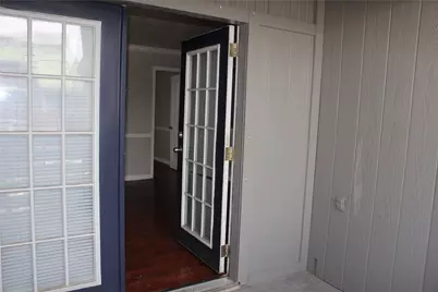 2710 Community Drive #209, Dallas, TX 75220 - Photo 9