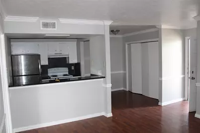 2710 Community Drive #209, Dallas, TX 75220 - Photo 5