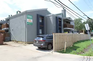 2710 Community Dr, Dallas, TX 75220 - Photo 1