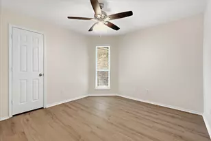 7913 Pebblebrook Dr, Watauga, TX 76148 - Photo 23