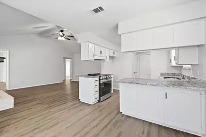 7913 Pebblebrook Drive, Watauga, TX 76148 - Photo 13