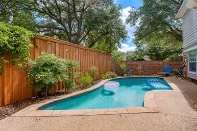 14628 Dickenson Court, Addison, TX 75001 - Photo 25